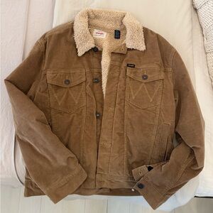 Wrangler Men's Brown Sherpa Lined Jacket